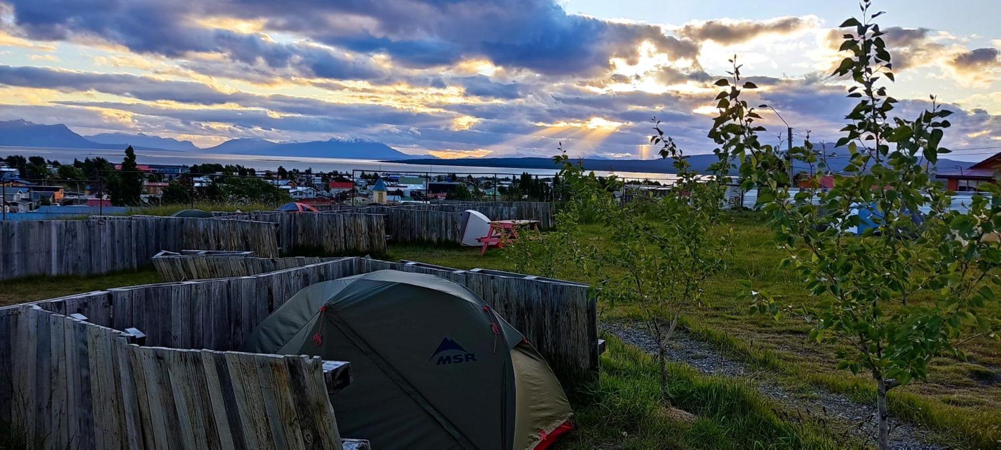 Camping Gueino Puerto Natales Esterno foto